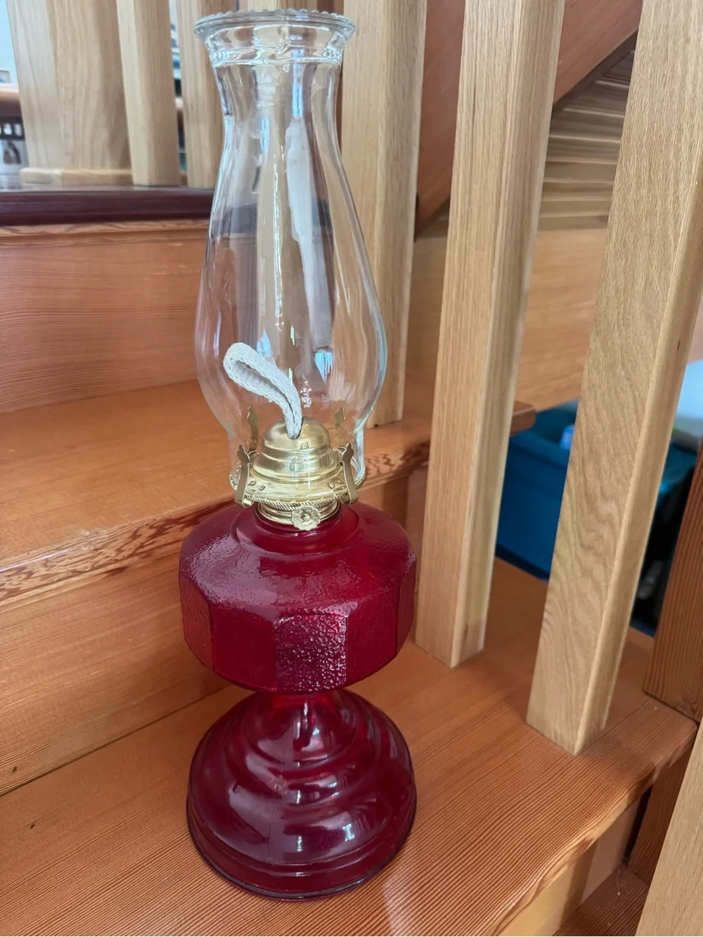 VTG Homesteader Red Glass flash technique Accent Oil Lamp New Brass Color parts